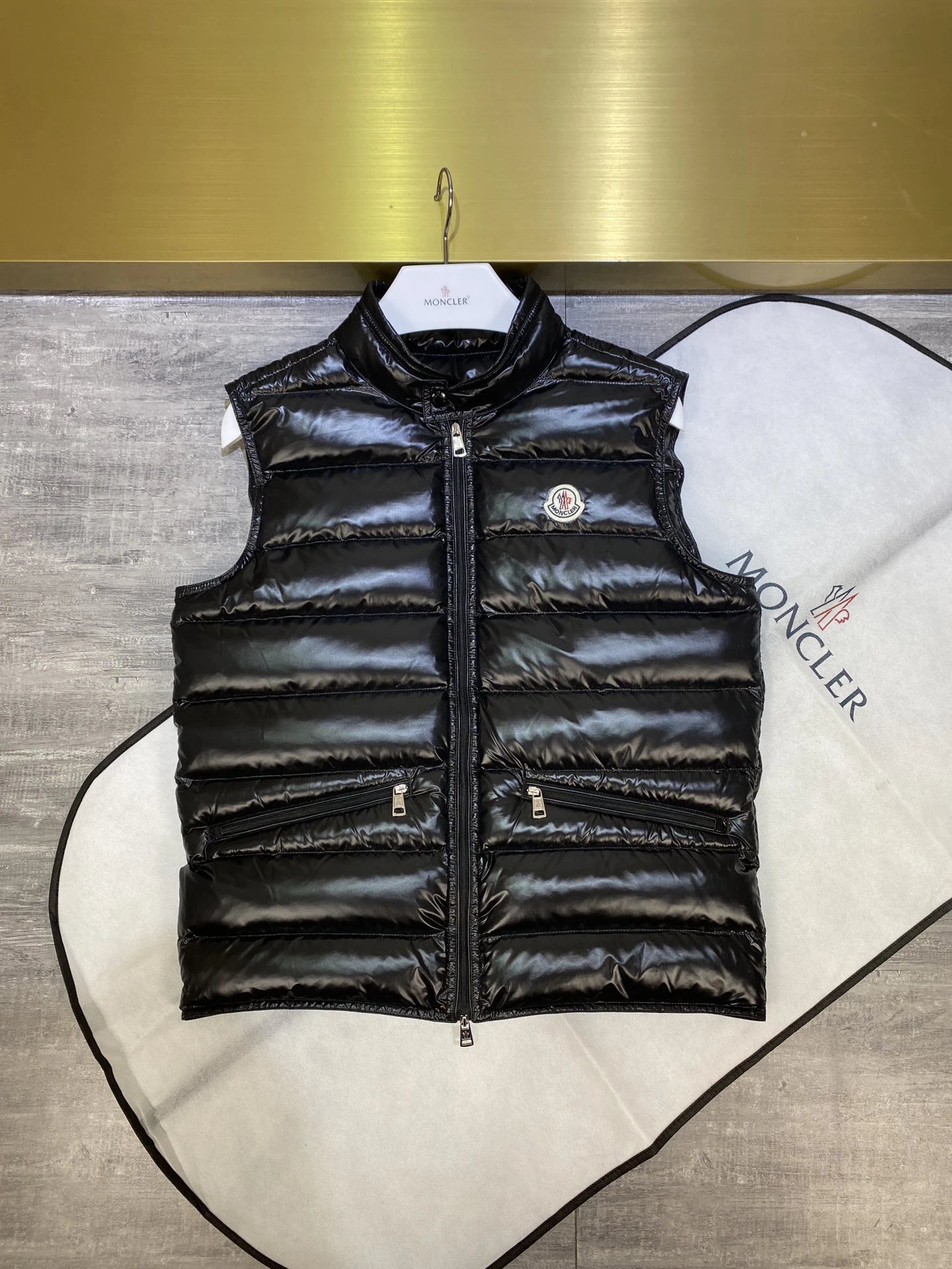 Moncler Vest Black