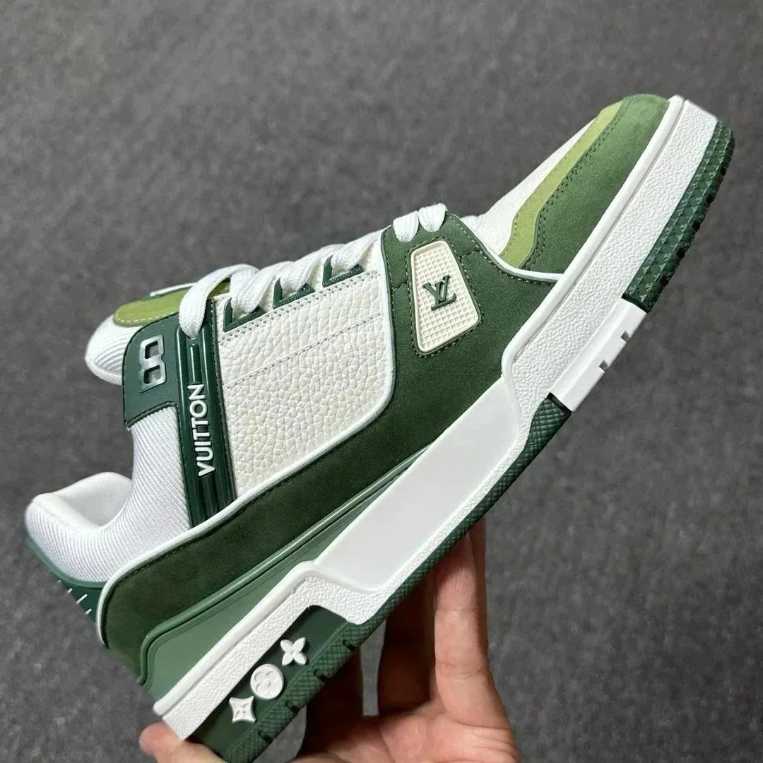 Louis Vuitton Trainer White Grey Signature (a Lot Of Coloways)
