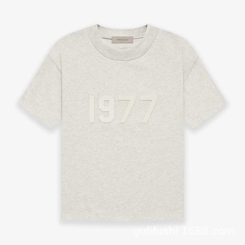 Essentials 1977 T-shirt