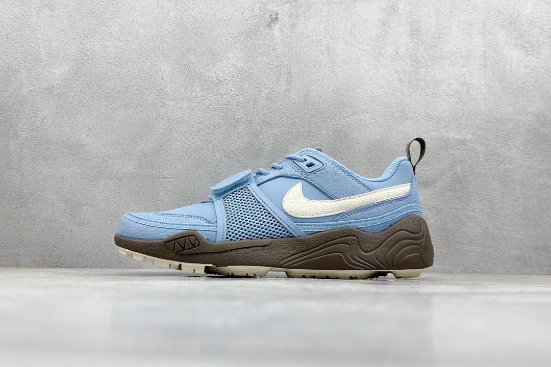 Travis Scott X Nike Zoom Field Jaxx