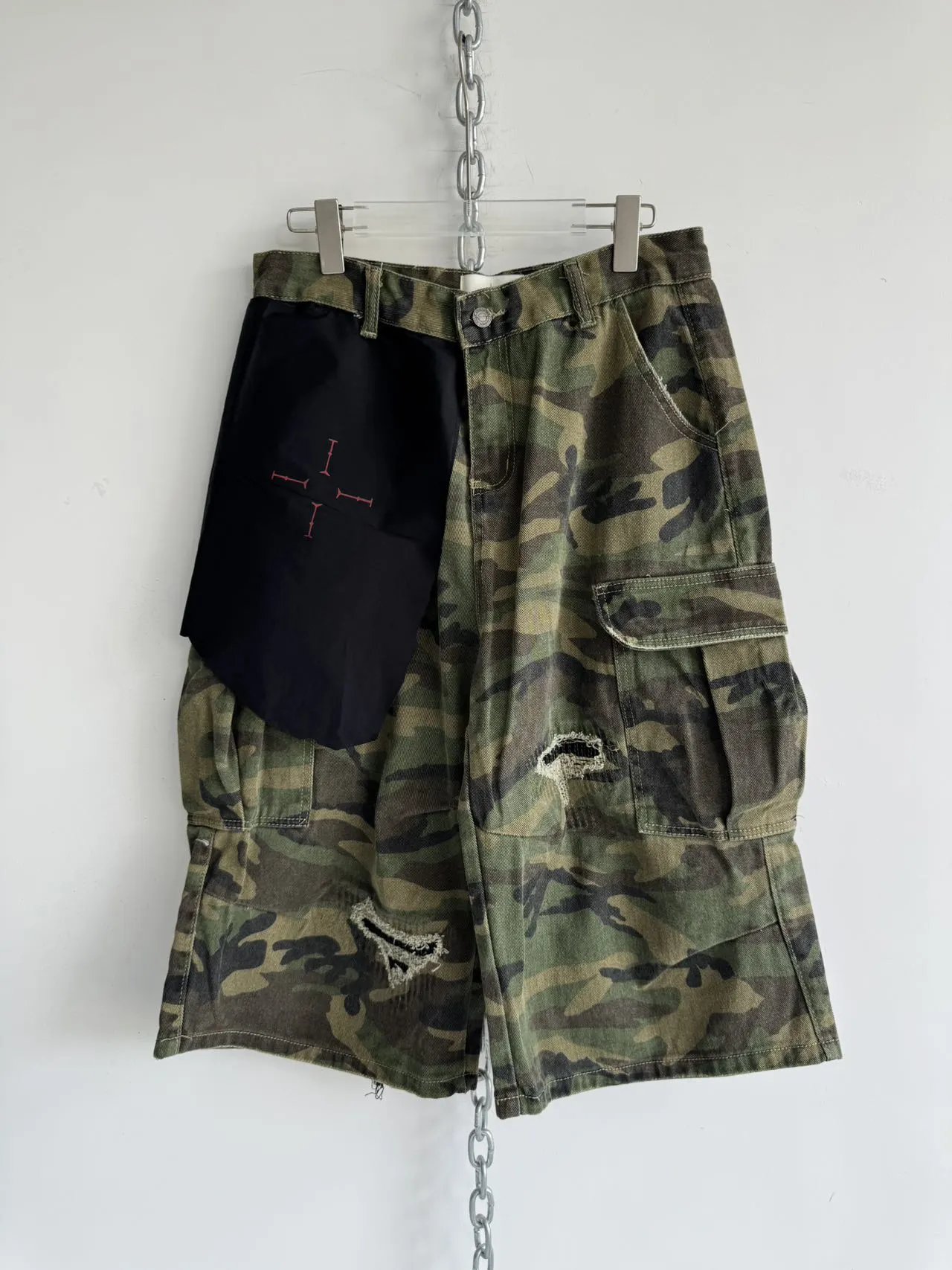 Hell System Camo 7 Points Shorts